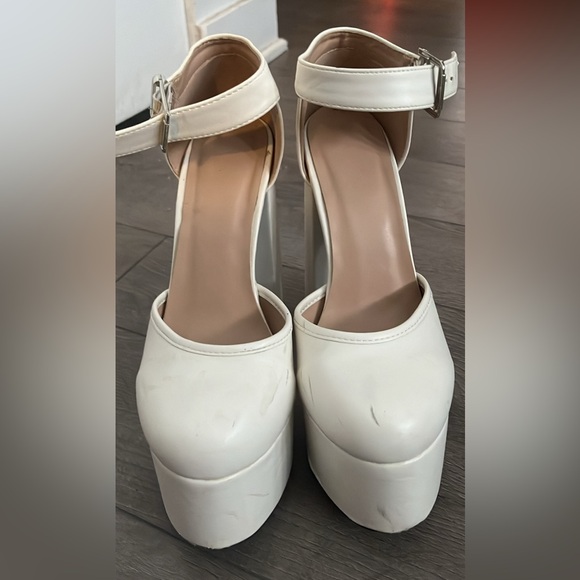 Dollskill white platform heel - Picture 2 of 5